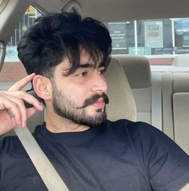  Ahmed Raza